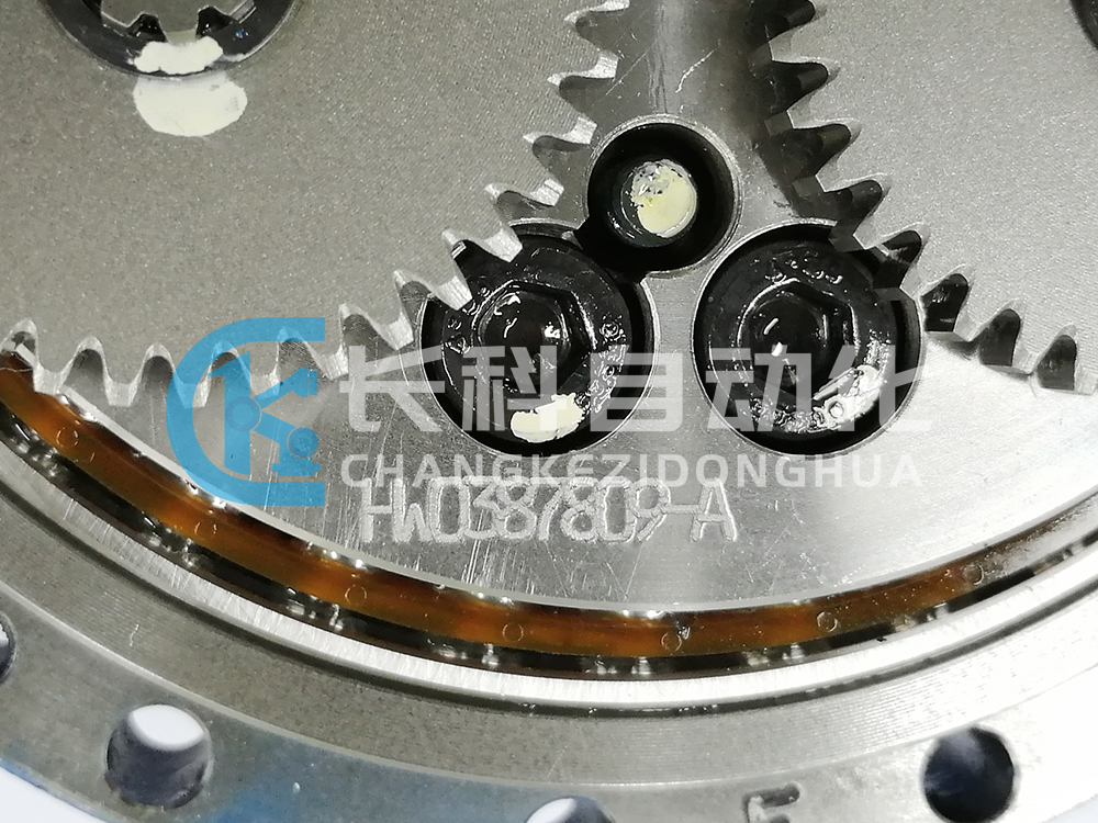 YASKAWA安川MH12 L軸減速機HW0387809-A YASKAWA安川MH12 L軸減速機HW0387809-A